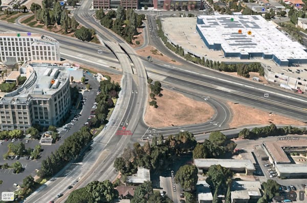 Mistimed Caltrans Traffic Light at University Ave and Highway 101 Southbound On-Ramp Aggravates Traffic