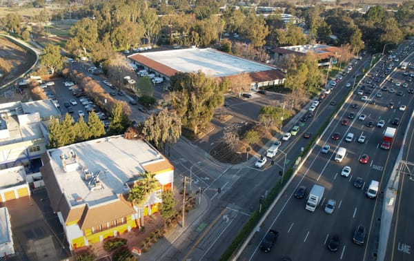 Unraveling the East Bayshore Bottleneck: How Inefficiencies at Laura Ln Impact East Palo Alto's PM Commute